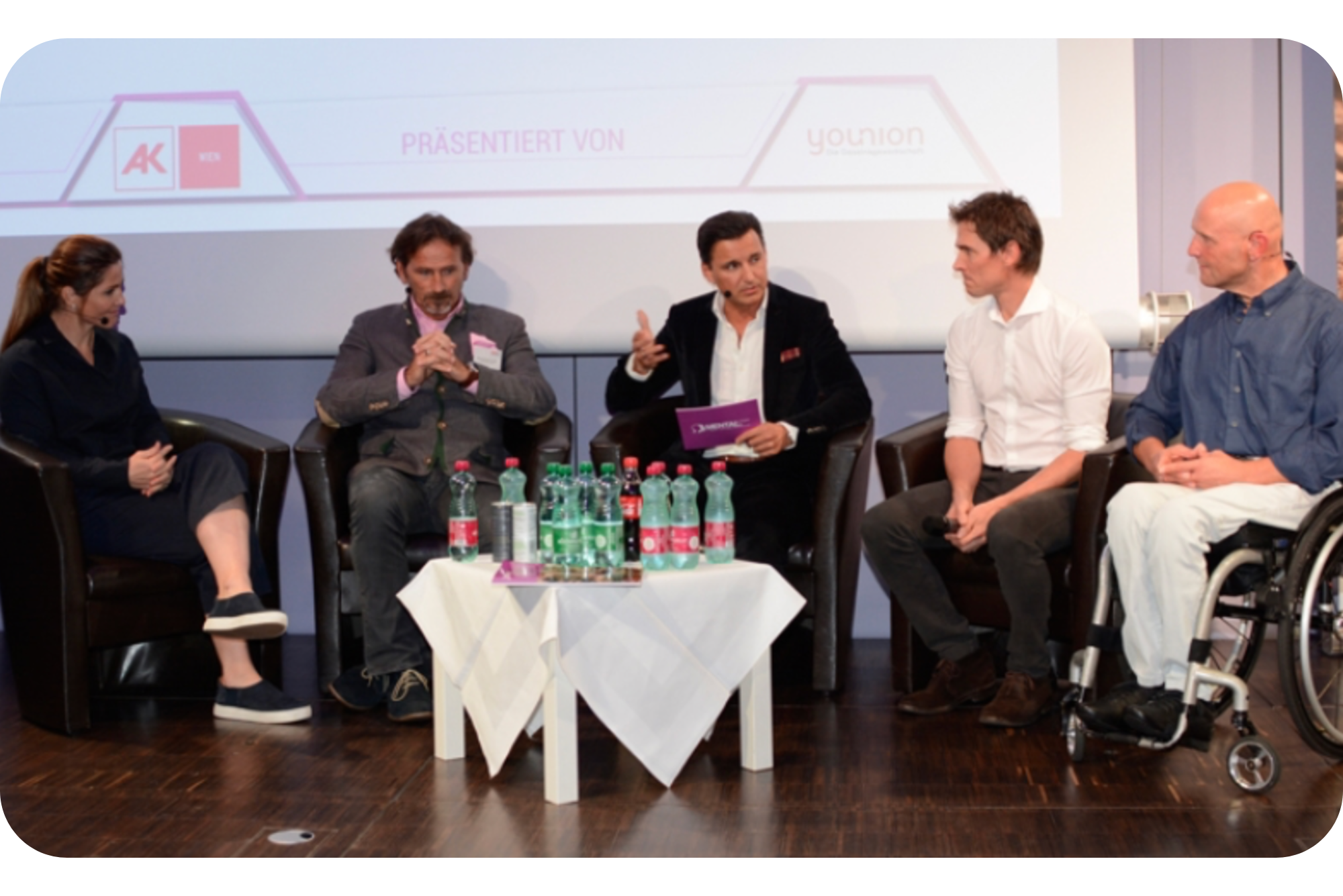 Andi Diskussionforum Liz angerundet.png